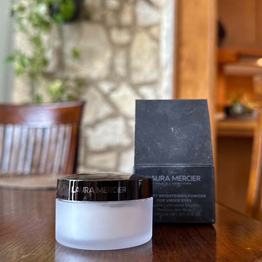 NEW LAURA MERCIER PARIS I NEW YORK Secret Brightening Powder For Under Eyes - Picture 2 of 5